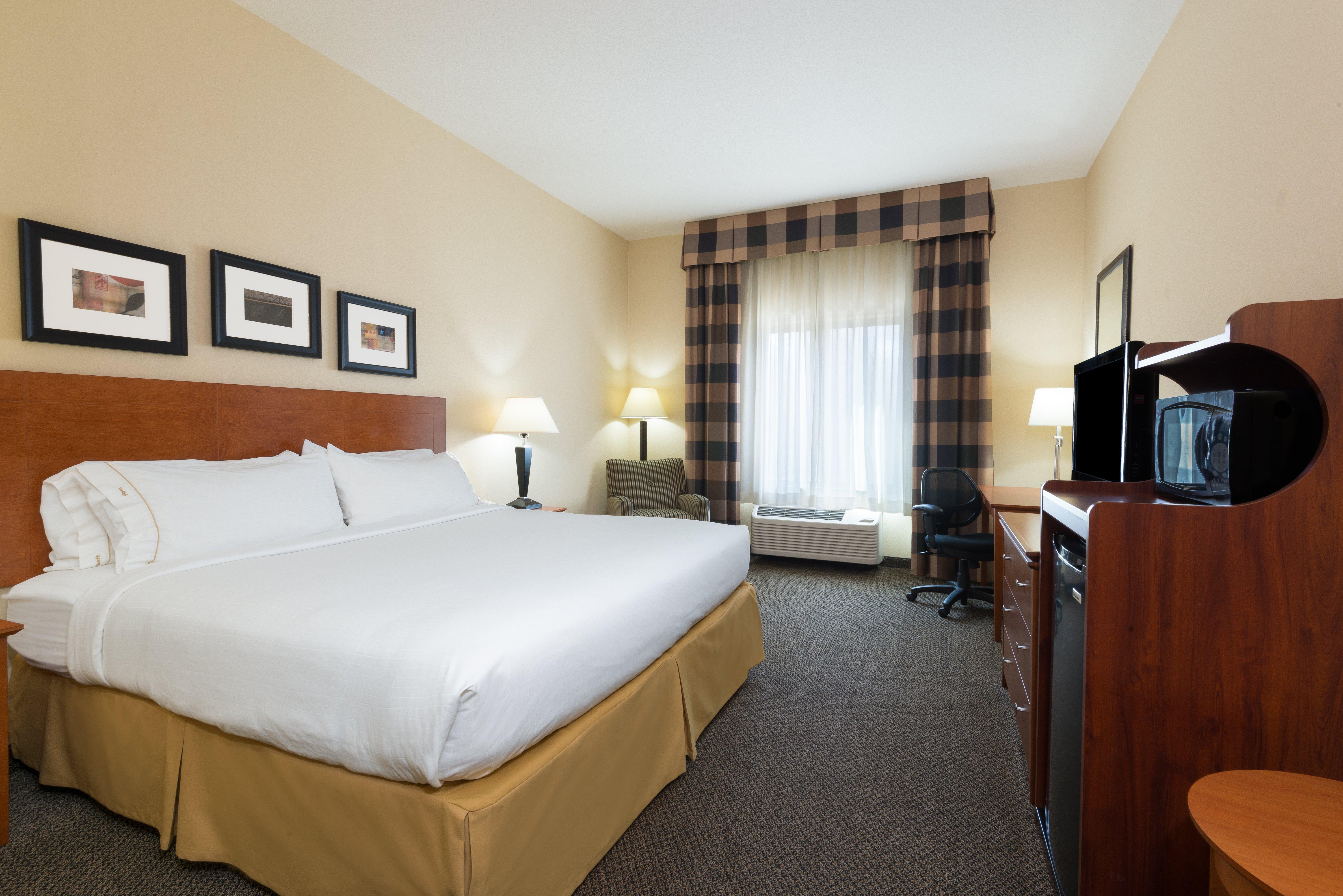 Holiday Inn Express Hotel Vernal By Ihg Exterior foto