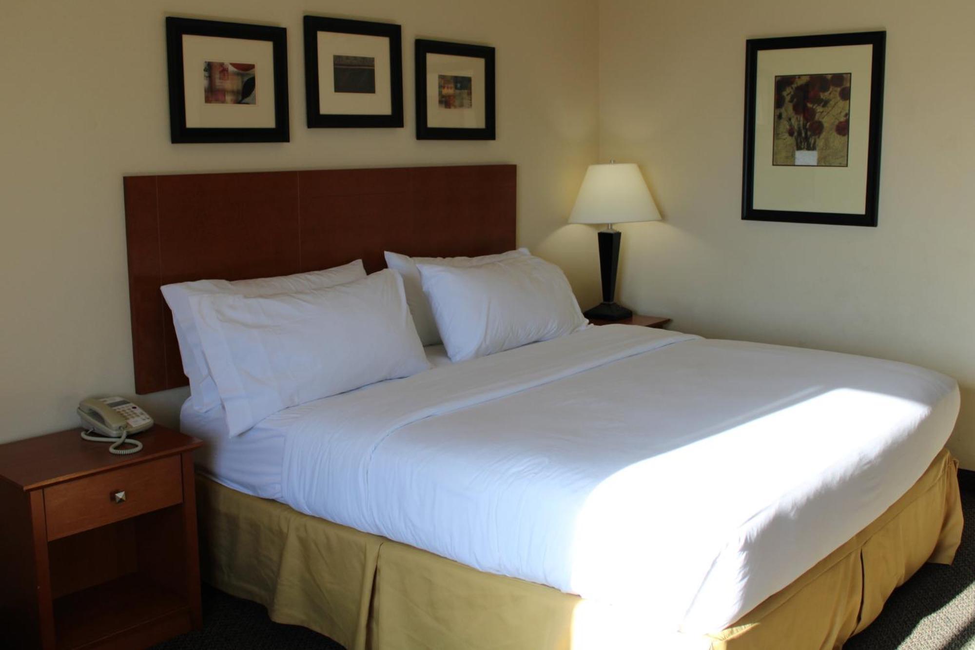 Holiday Inn Express Hotel Vernal By Ihg Exterior foto